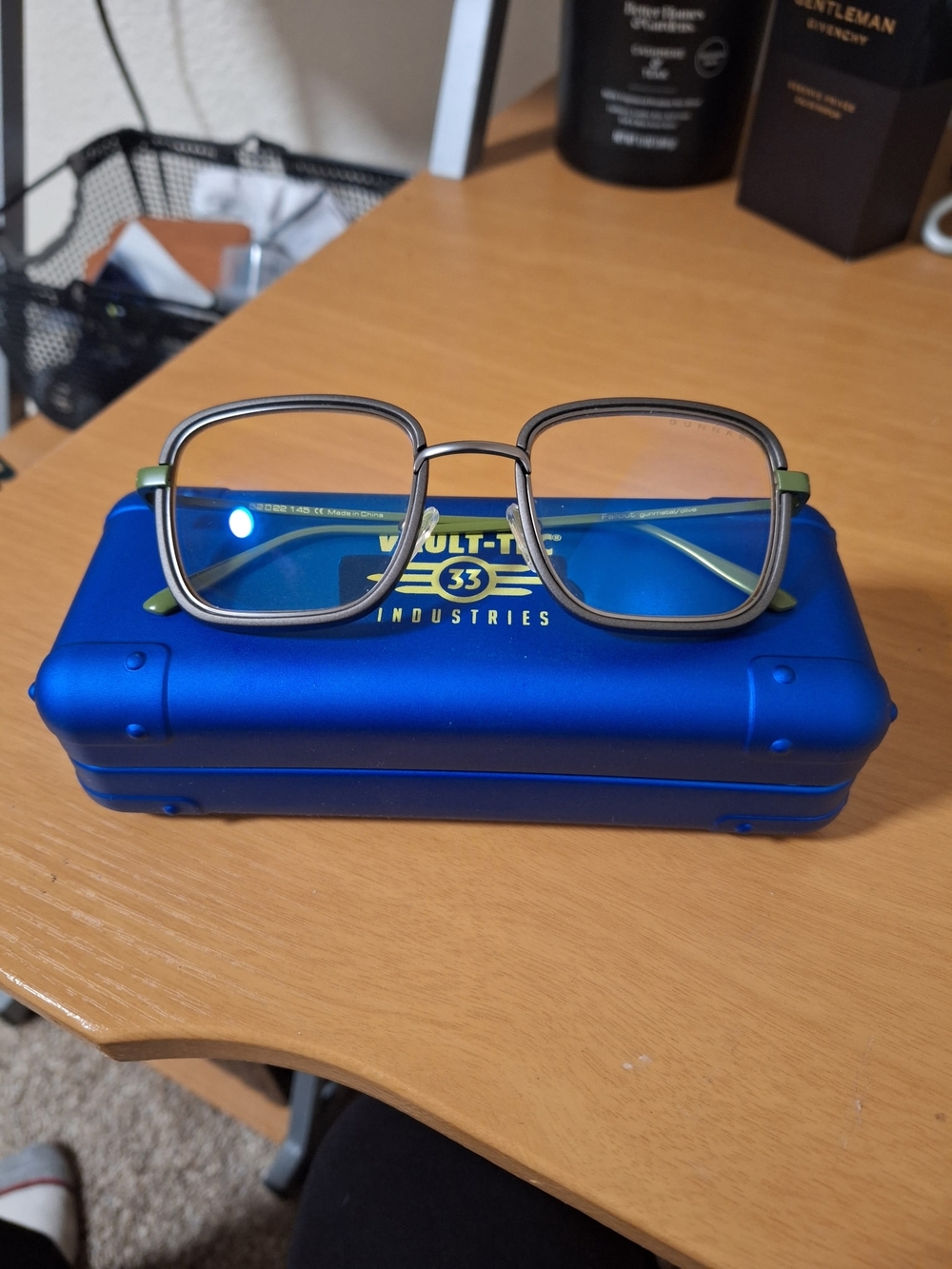 Gunnar Gaming glasses in Silver with Green Temples Yellow Lenses.